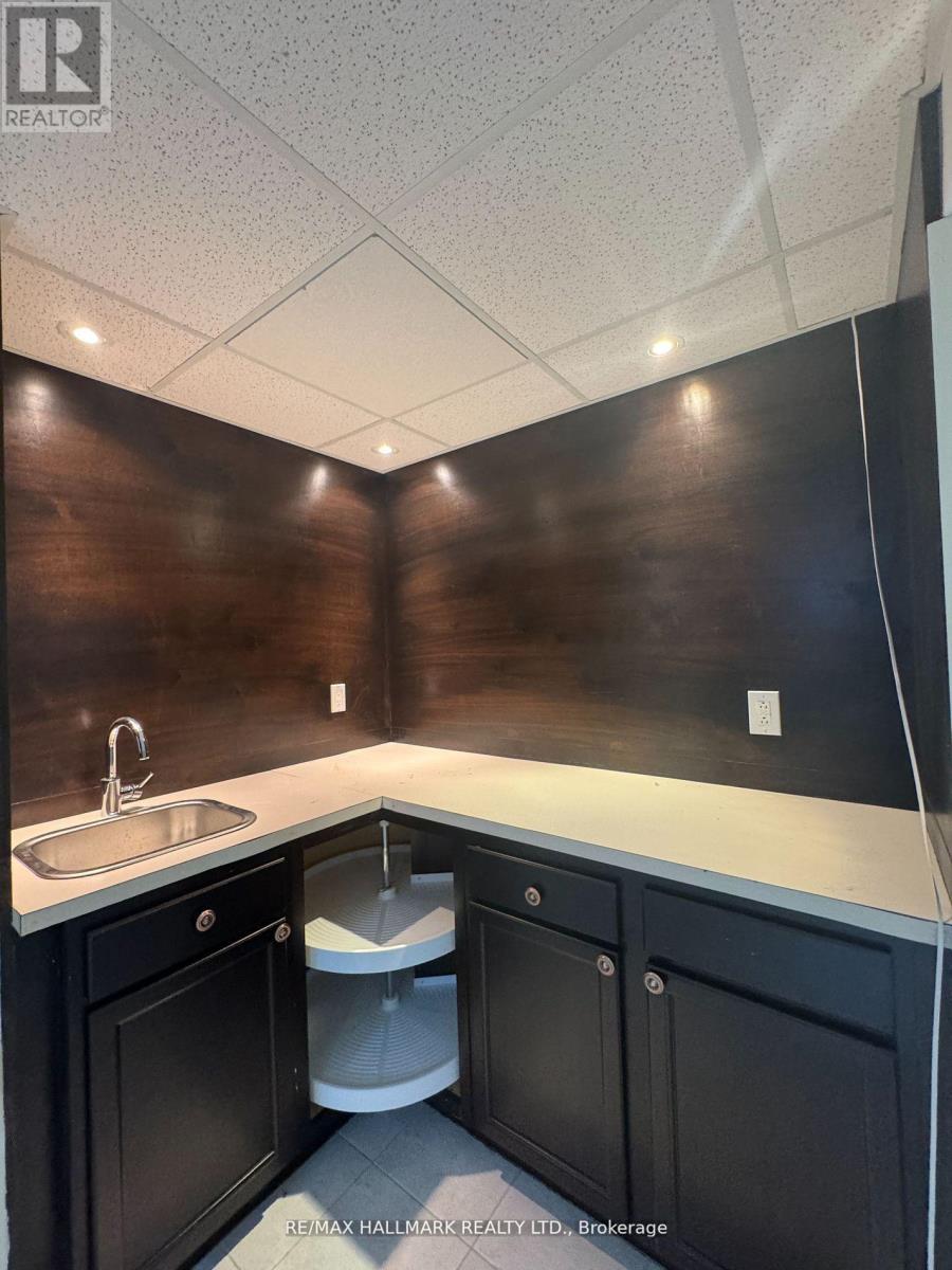 203 Landsbridge Street, Caledon, Ontario  L7E 2J6 - Photo 35 - W12593106