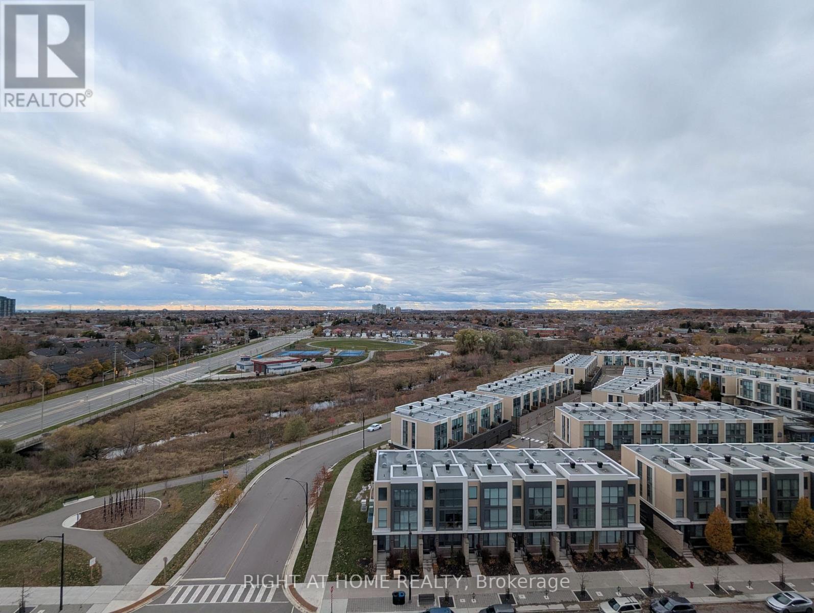 1007 - 5025 Four Springs Avenue, Mississauga, Ontario  L5R 0G5 - Photo 14 - W12593142