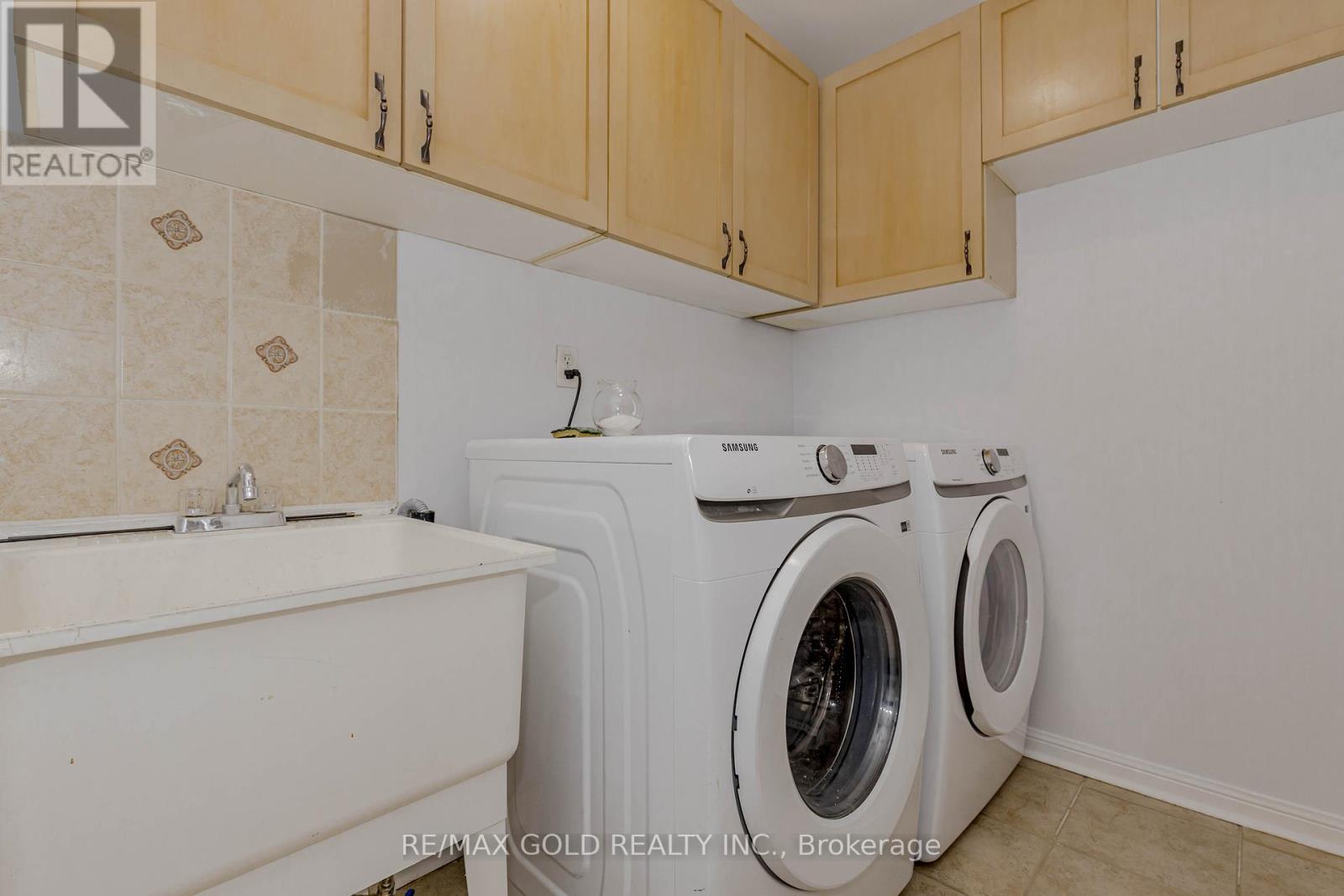 7399 Terragar Boulevard, Mississauga, Ontario  L5N 8G7 - Photo 23 - W12593160