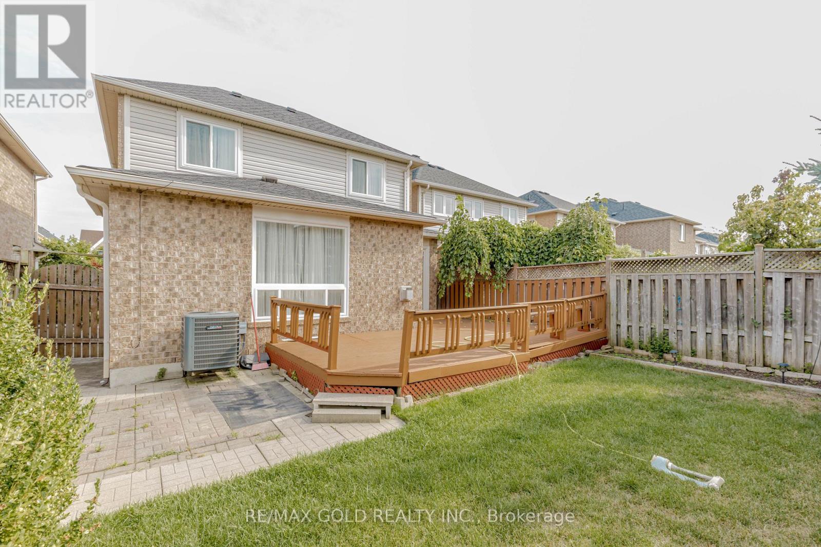 7399 Terragar Boulevard, Mississauga, Ontario  L5N 8G7 - Photo 46 - W12593160