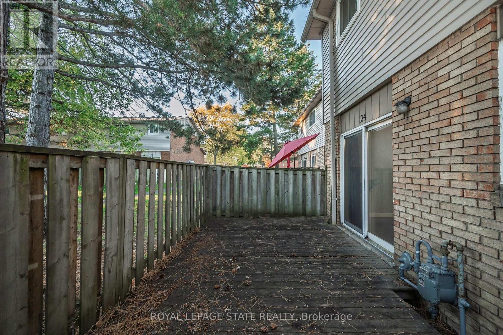 124 - 100 Quigley Road, Hamilton, Ontario L8K 6J1 - Photo 35 - X12593166