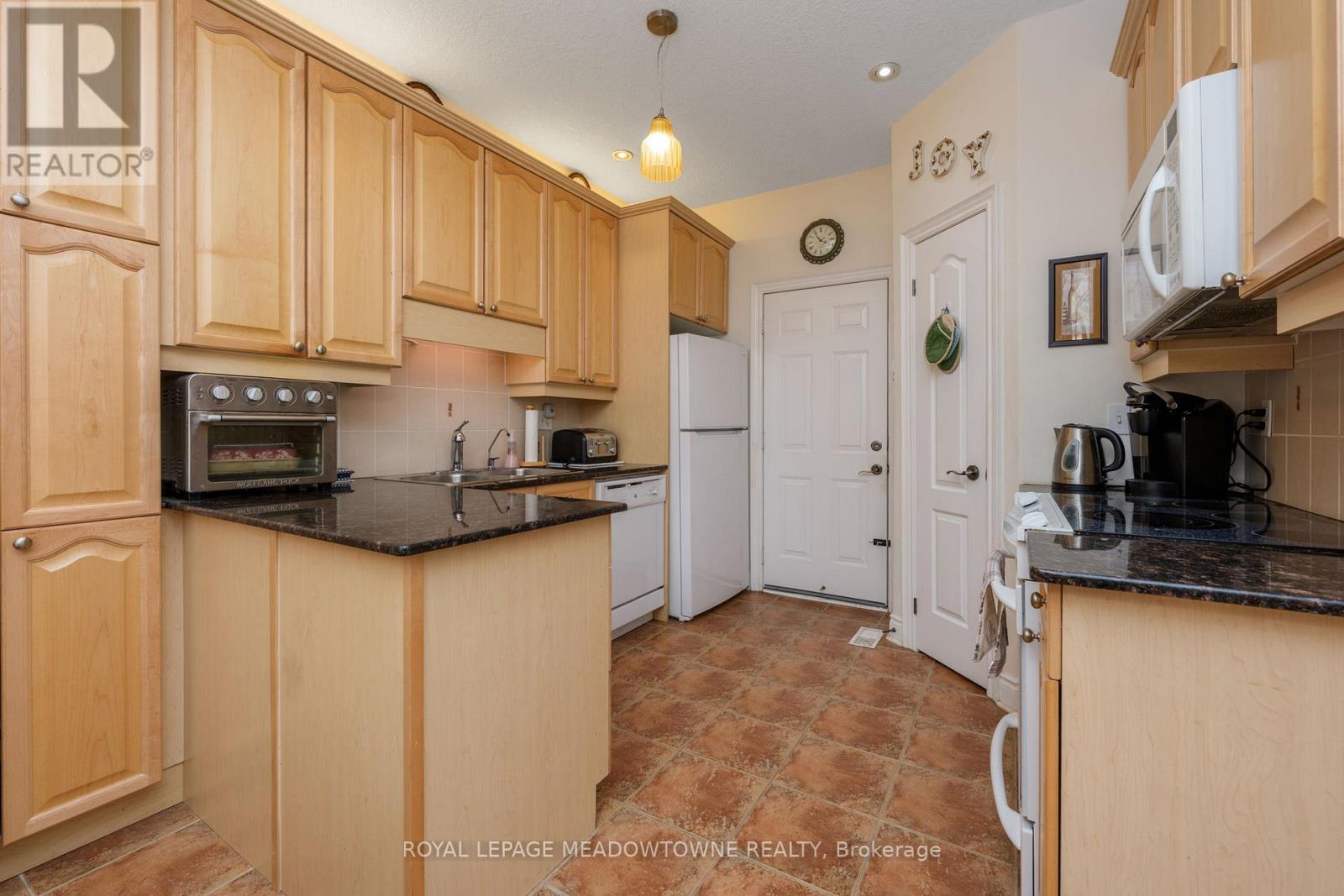 120 Ridge Road, Guelph/eramosa, Ontario N0B 2K0 - Photo 8 - X12593178