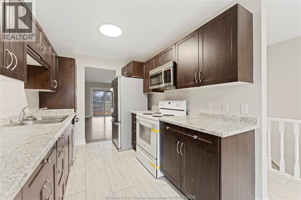 36 Remark, Kingsville, Ontario N9Y 3X6 - Photo 4 - 25030939