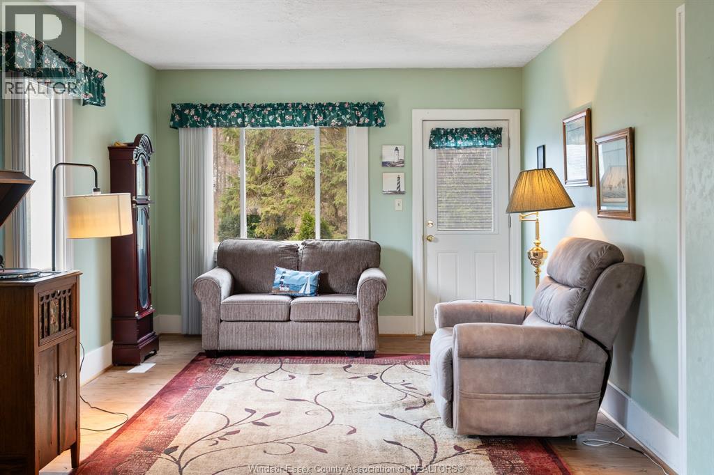 4585 Concession Rd 4 S, Amherstburg, Ontario N9V 2Y8 - Photo 22 - 25030901