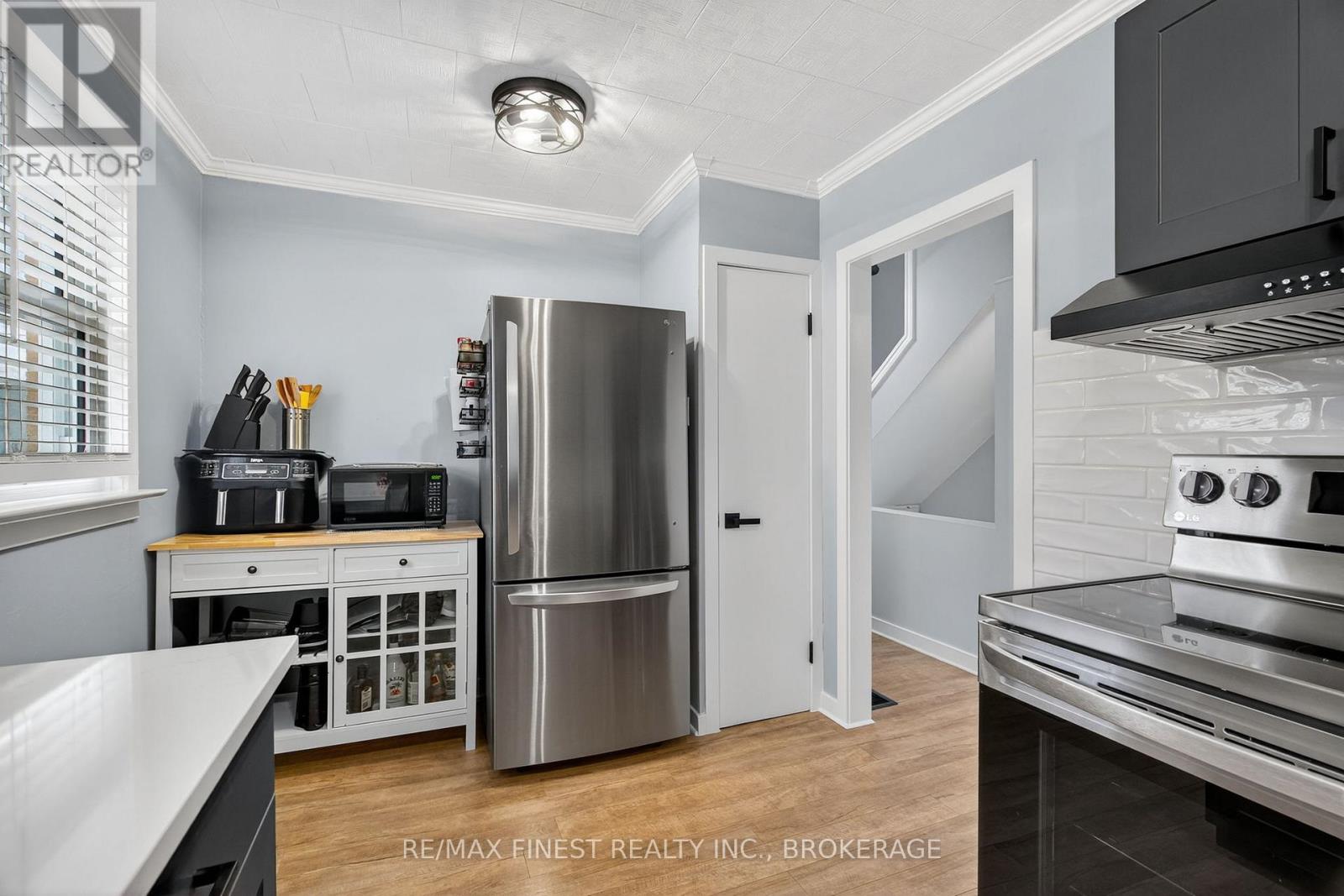 105 Salisbury Avenue, Brockville, Ontario  K6V 2T6 - Photo 8 - X12581114