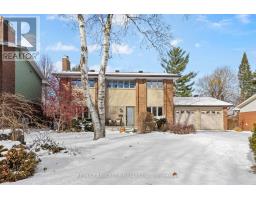 22 BANTING CRESCENT, Ottawa, Ontario
