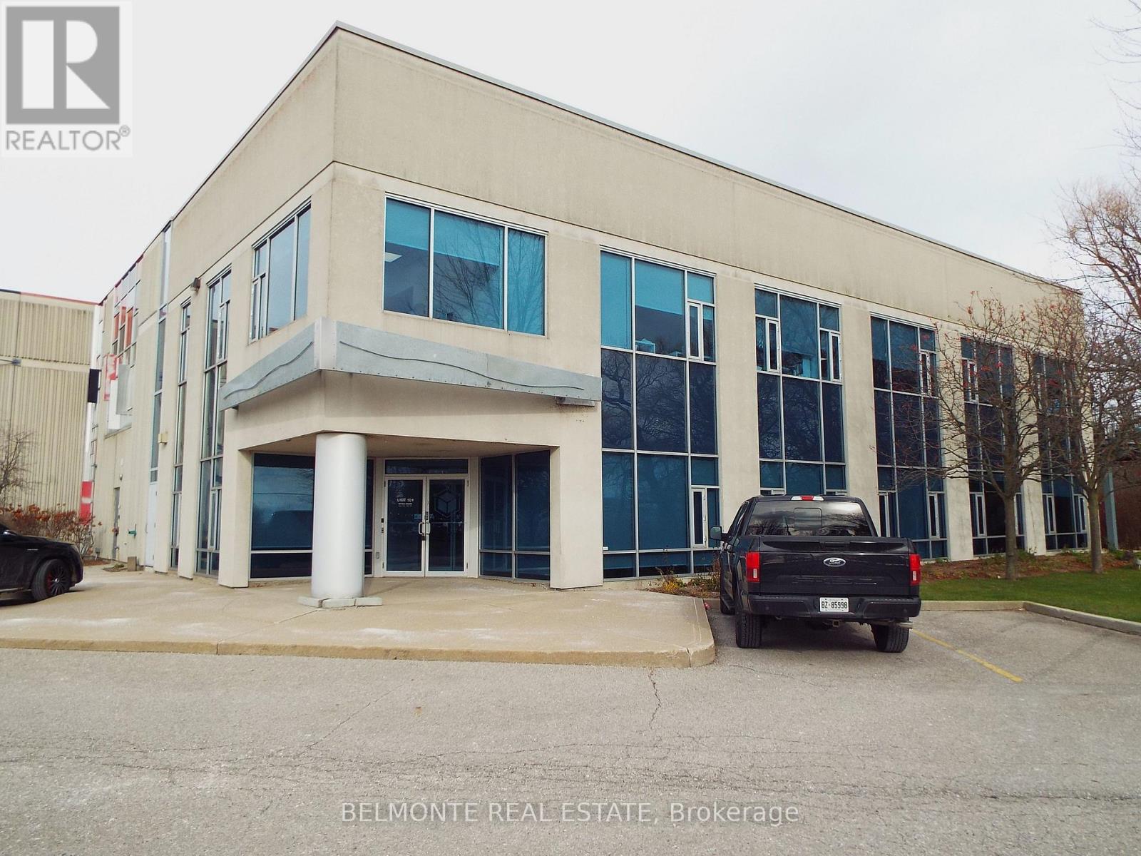 101 - 250 Water Street, Whitby, Ontario  L1N 0G5 - Photo 2 - E12593206