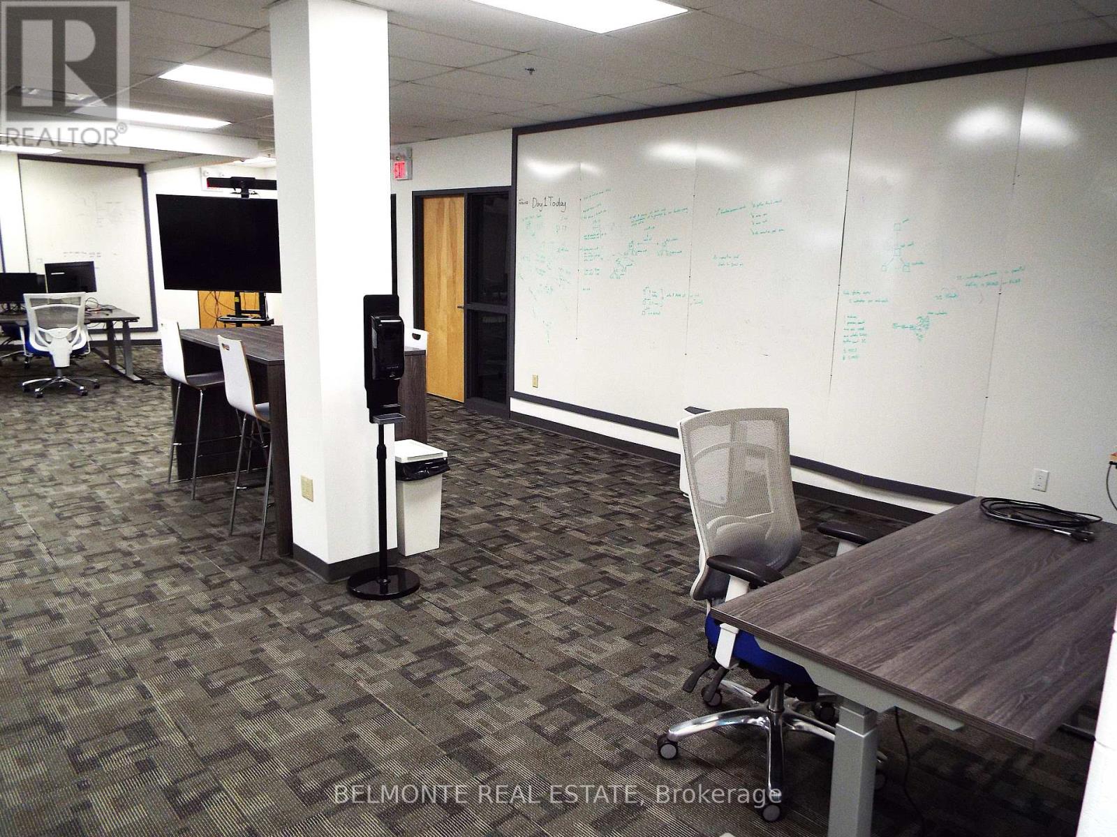 101 - 250 Water Street, Whitby, Ontario  L1N 0G5 - Photo 9 - E12593206