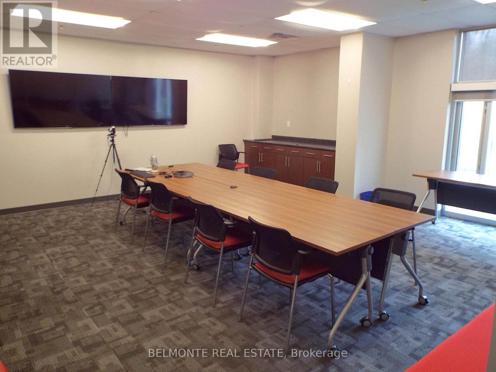 102 - 250 Water Street, Whitby, Ontario L1N 0G5 - Photo 5 - E12593244