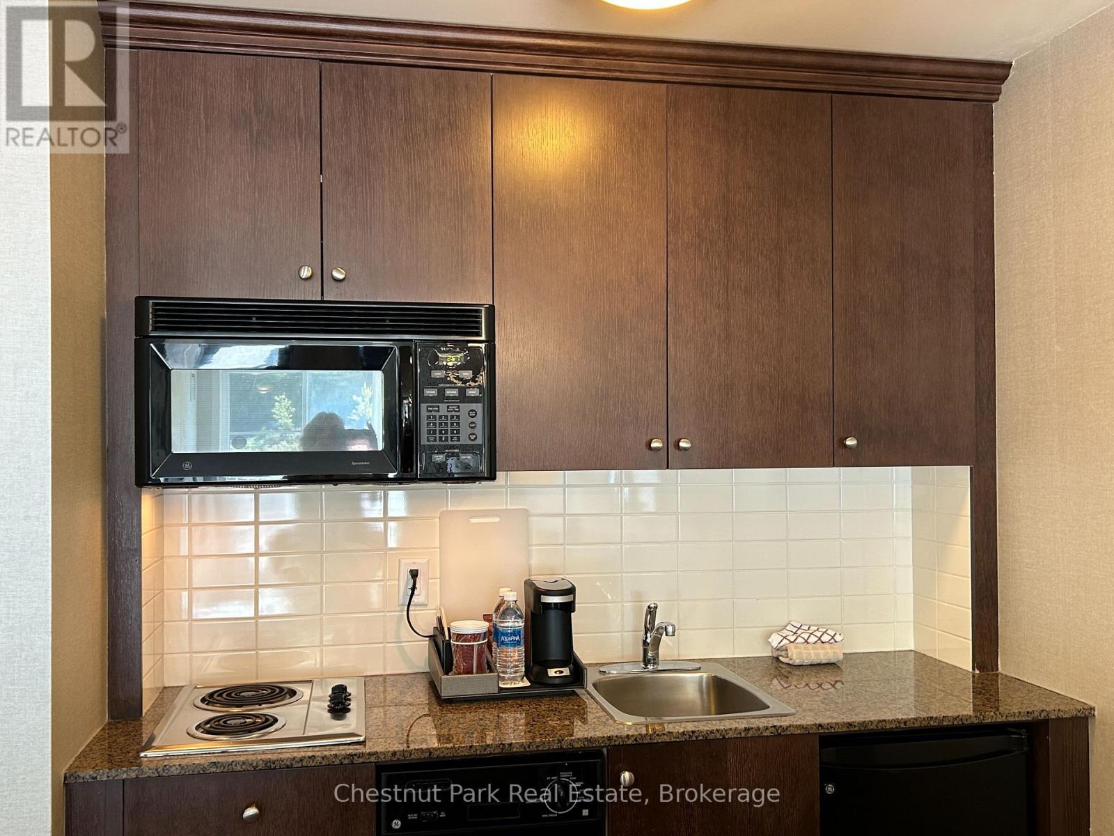 307 - 220 Gord Canning Drive, Blue Mountains, Ontario  L9Y 0V2 - Photo 17 - X12593216