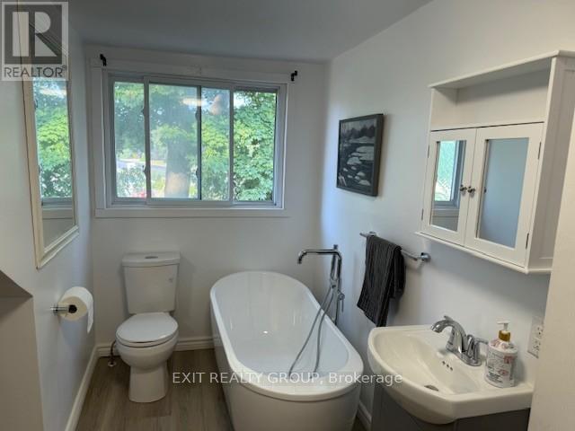 550 Old Highway 2, Quinte West, Ontario  K8V 5P5 - Photo 39 - X12593242