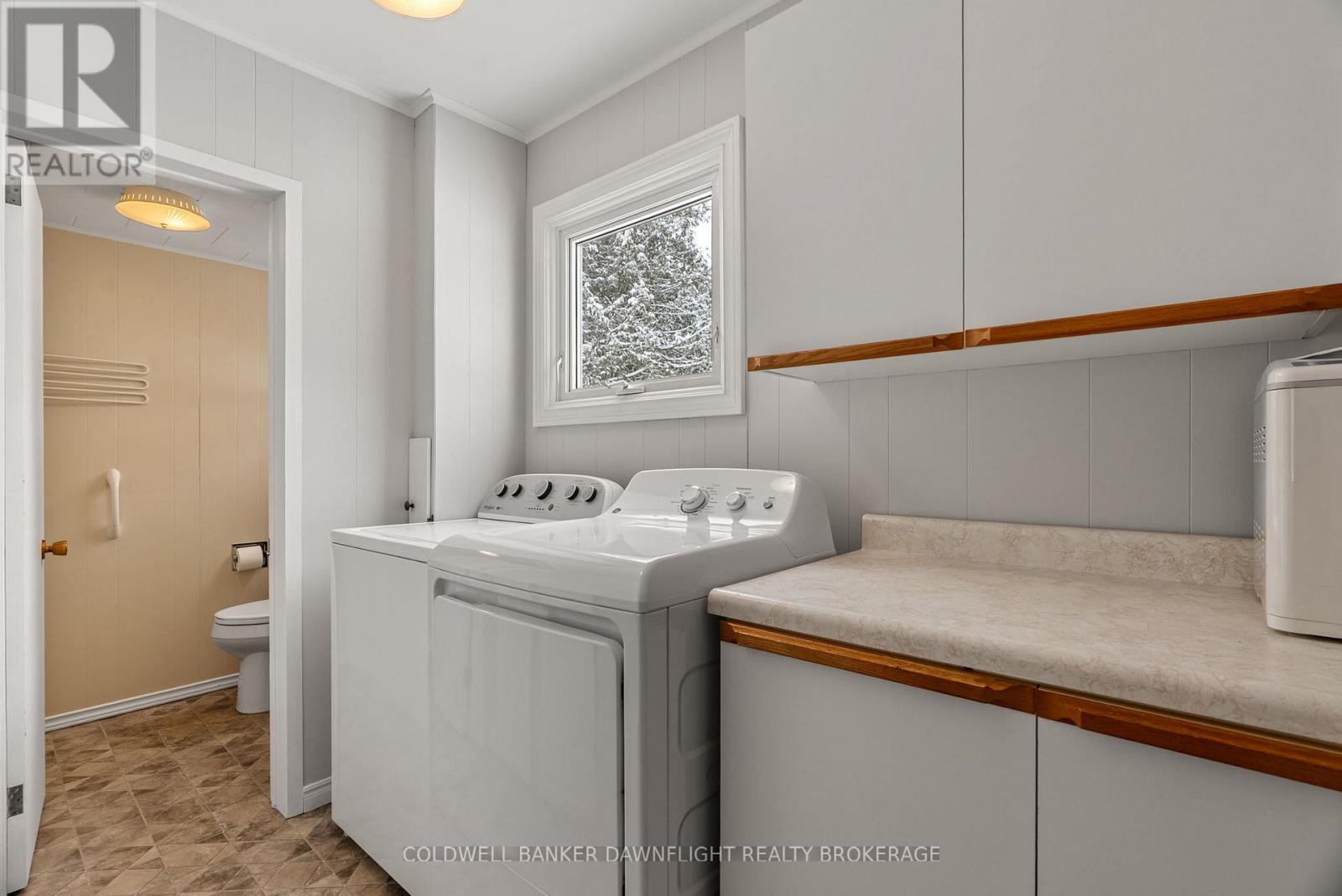 164 Oxford Street W, Bluewater, Ontario N0M 1X0 - Photo 22 - X12593260