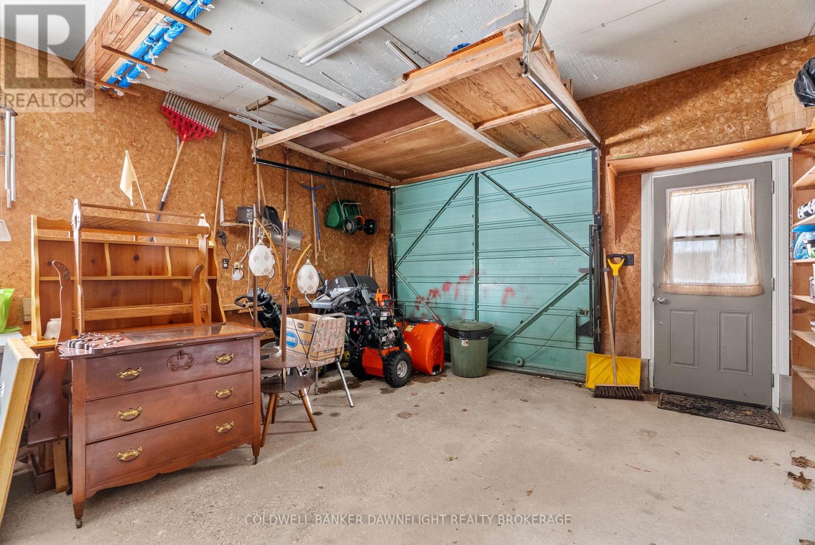 164 Oxford Street W, Bluewater, Ontario N0M 1X0 - Photo 38 - X12593260