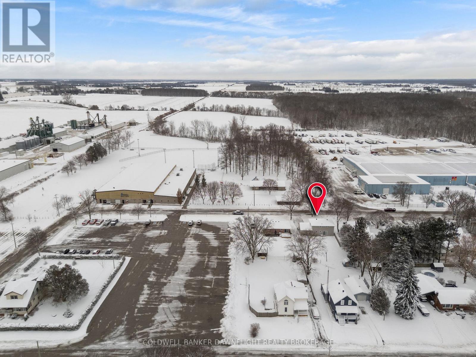 164 Oxford Street W, Bluewater, Ontario N0M 1X0 - Photo 6 - X12593260