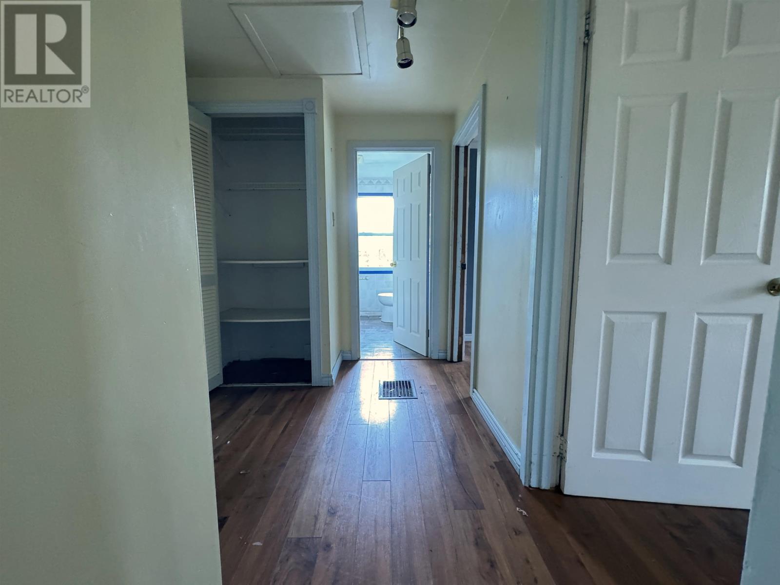 3 Ross Ave, Marathon, Ontario  P0T 2E0 - Photo 13 - TB252811