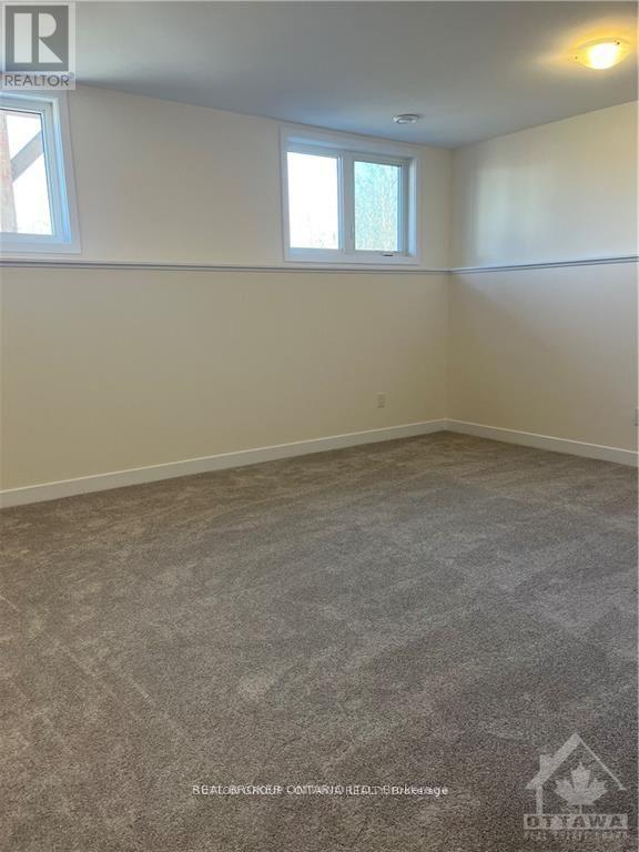 87 Staples Boulevard, Smiths Falls, Ontario K7A 0B8 - Photo 19 - X12593262