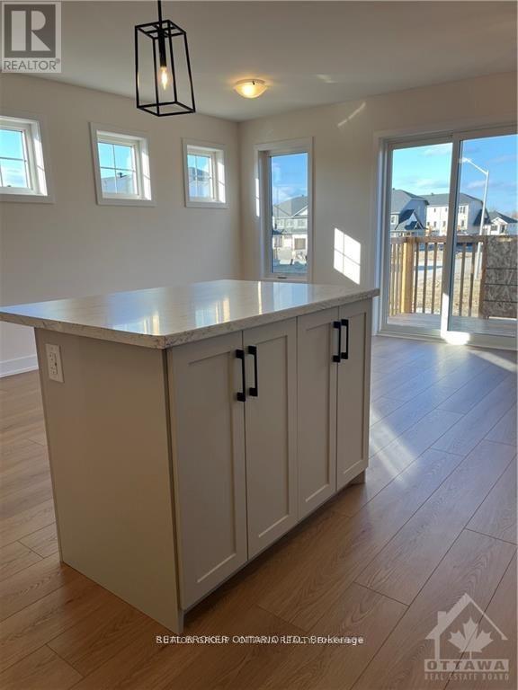 87 Staples Boulevard, Smiths Falls, Ontario K7A 0B8 - Photo 5 - X12593262