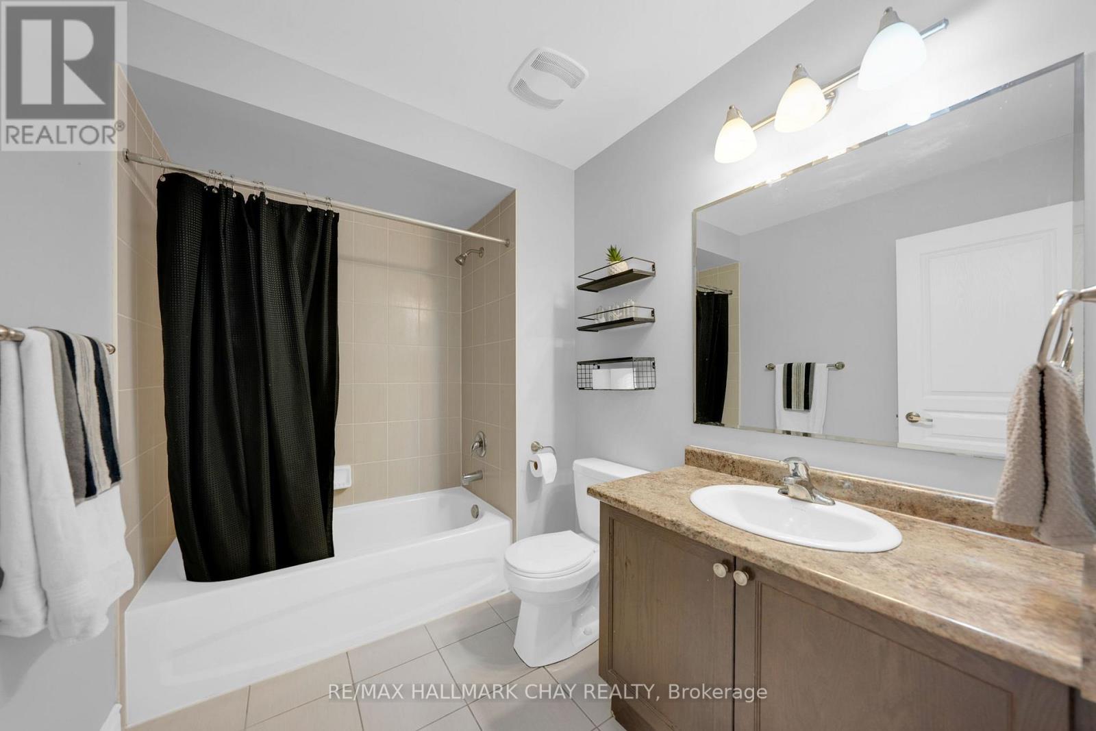 38 Sydie Lane, New Tecumseth, Ontario  L0G 1W0 - Photo 25 - N12439635