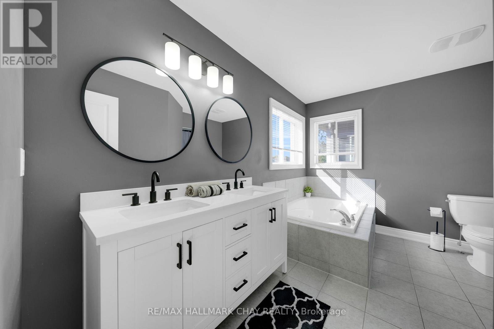 38 Sydie Lane, New Tecumseth, Ontario  L0G 1W0 - Photo 30 - N12439635