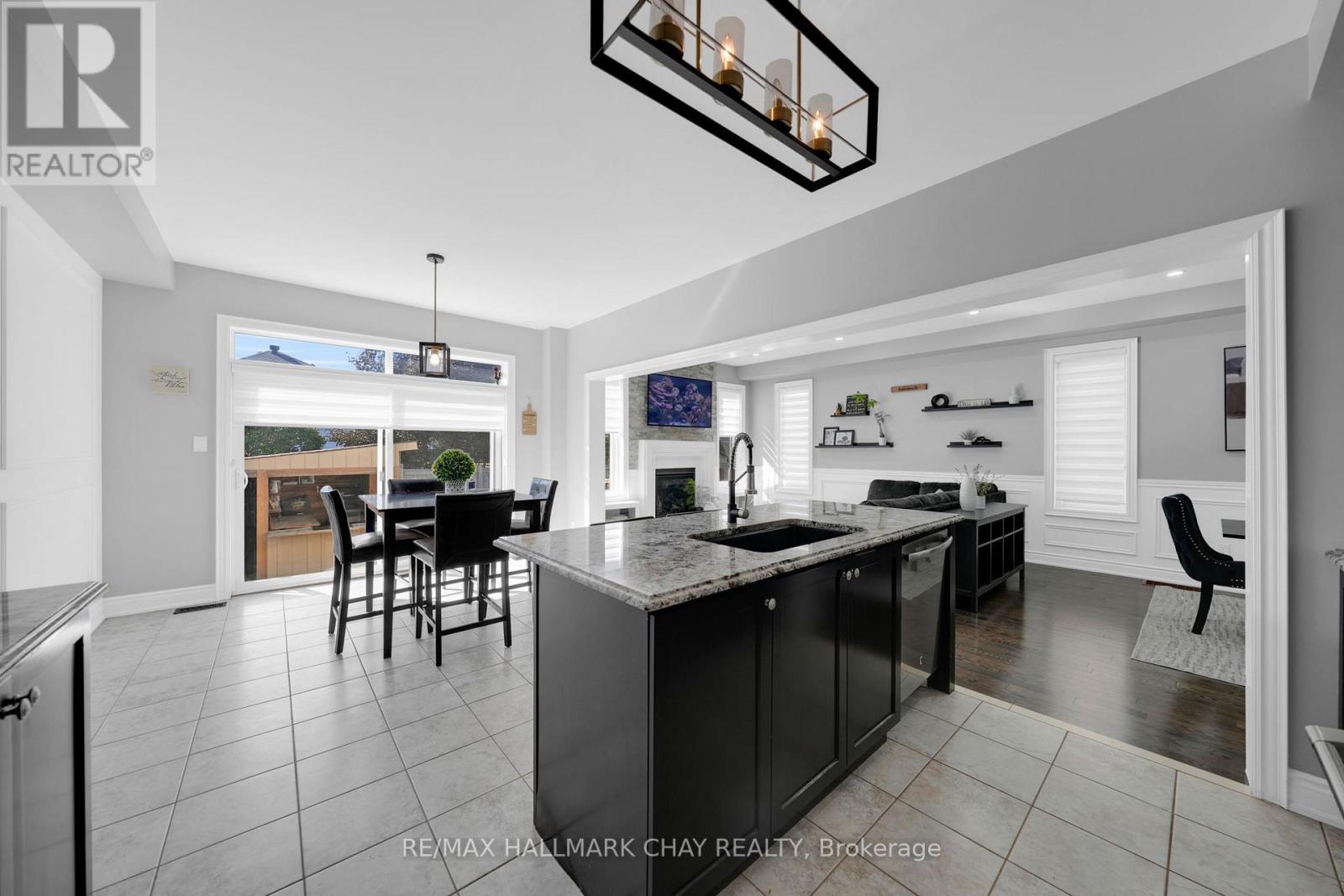 38 Sydie Lane, New Tecumseth, Ontario  L0G 1W0 - Photo 17 - N12439635