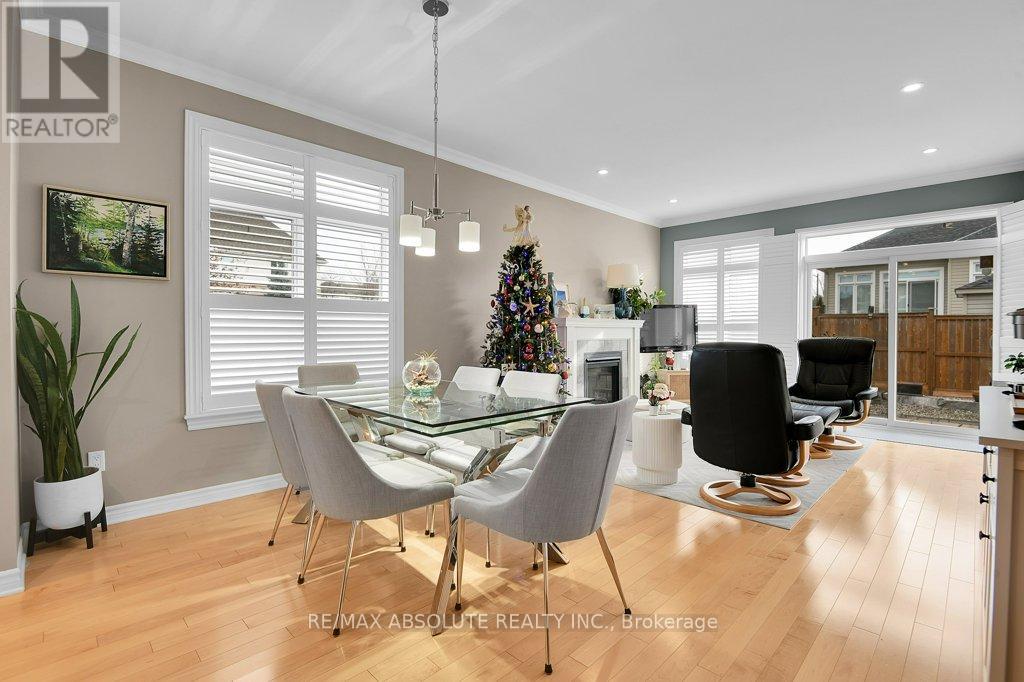 176 Minoterie Ridge, Ottawa, Ontario  K2H 8S1 - Photo 11 - X12593144