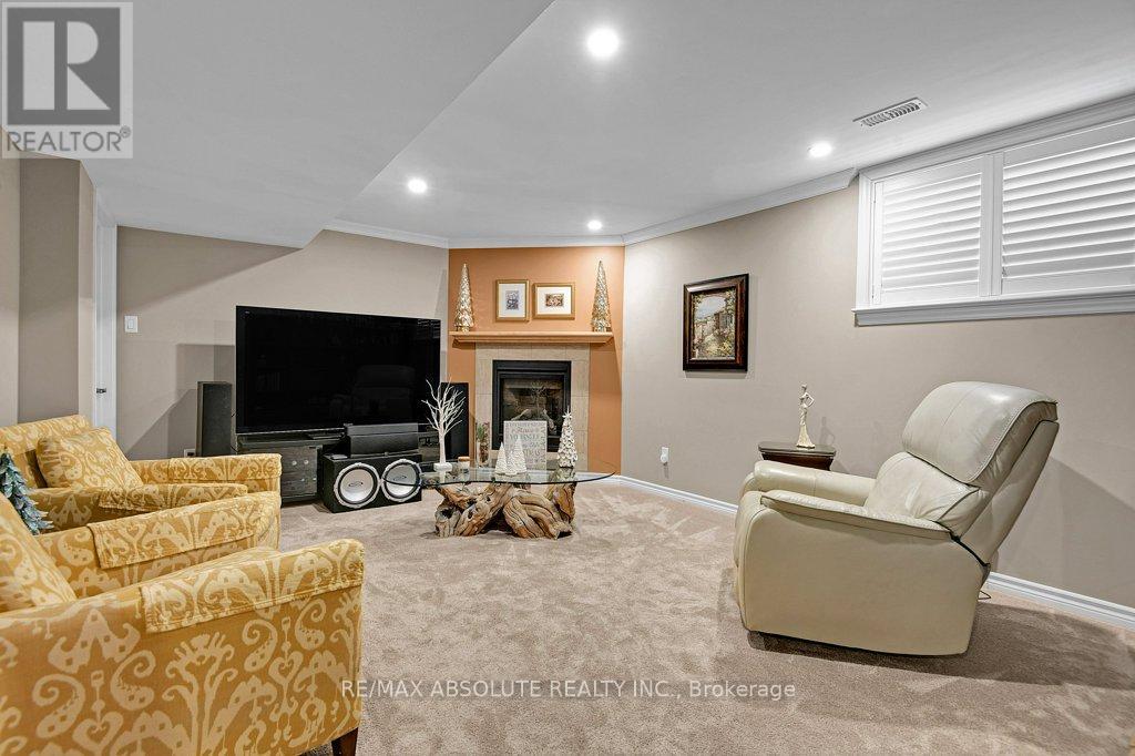 176 Minoterie Ridge, Ottawa, Ontario  K2H 8S1 - Photo 26 - X12593144