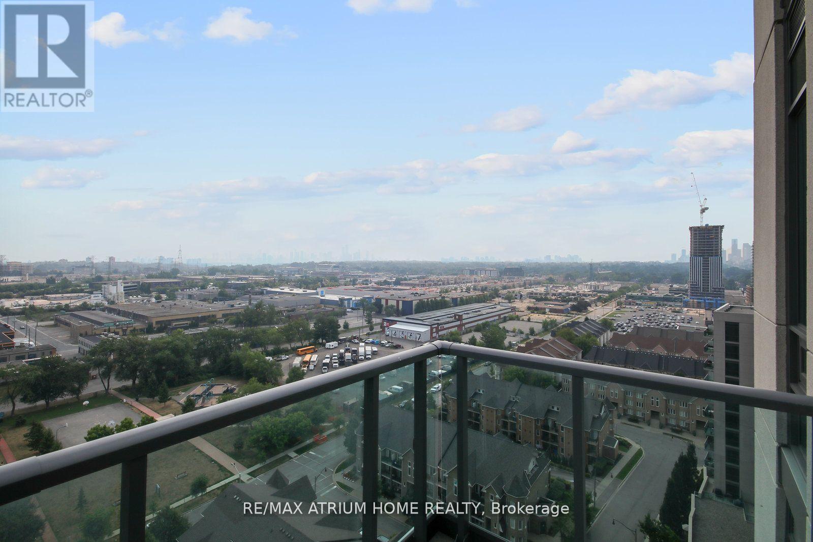 Ph09 - 35 Brian Peck Crescent, Toronto, Ontario  M4G 0A5 - Photo 11 - C12567076