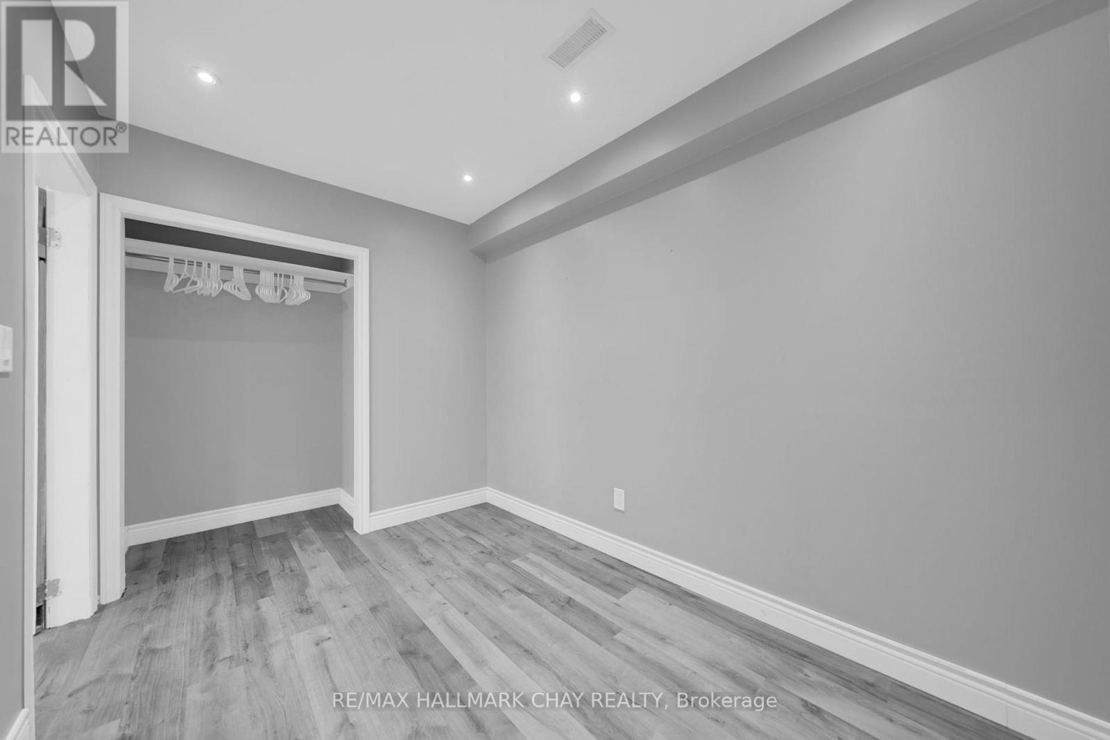 38 Sydie Lane, New Tecumseth, Ontario  L0G 1W0 - Photo 41 - N12439635