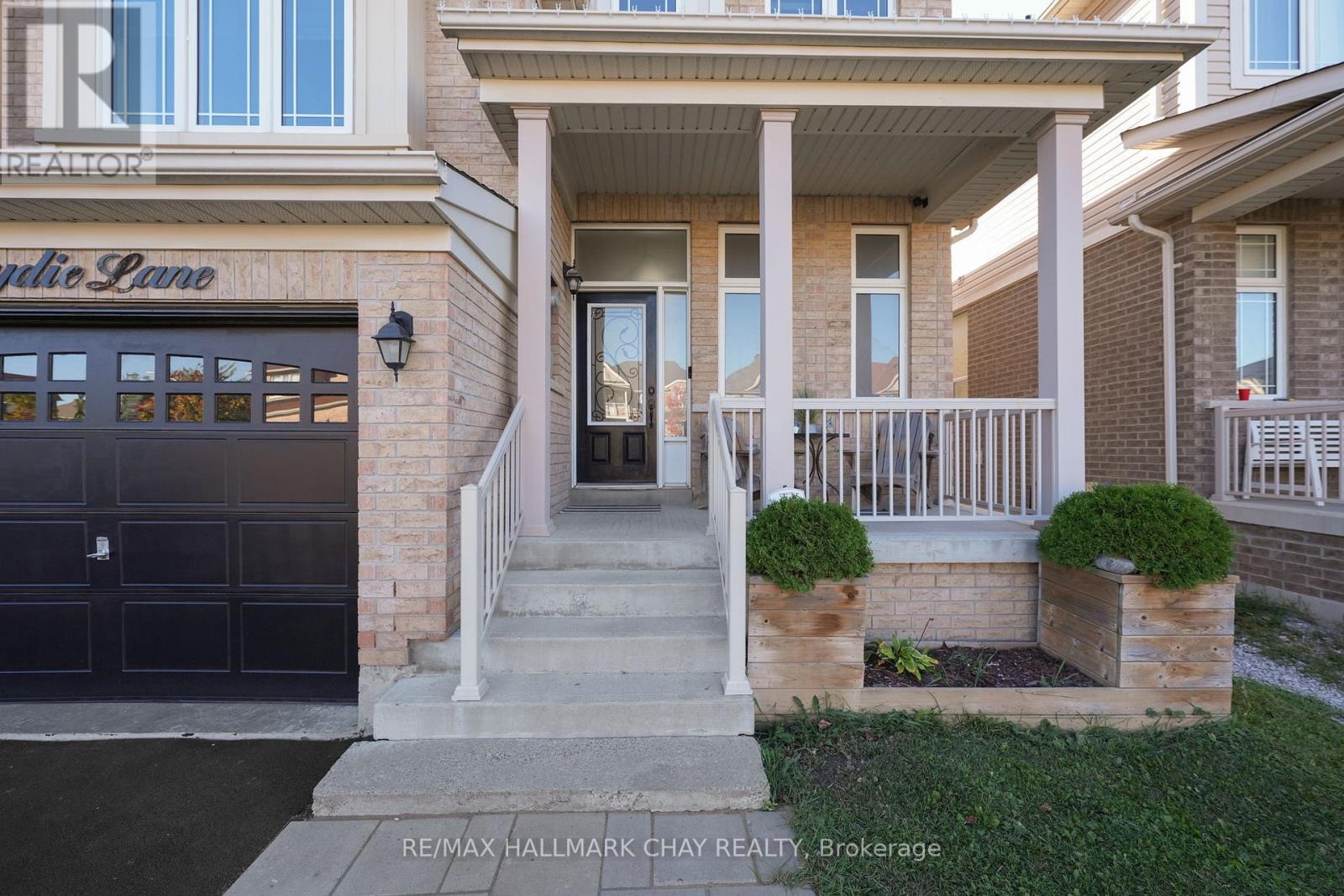 38 Sydie Lane, New Tecumseth, Ontario  L0G 1W0 - Photo 3 - N12439635