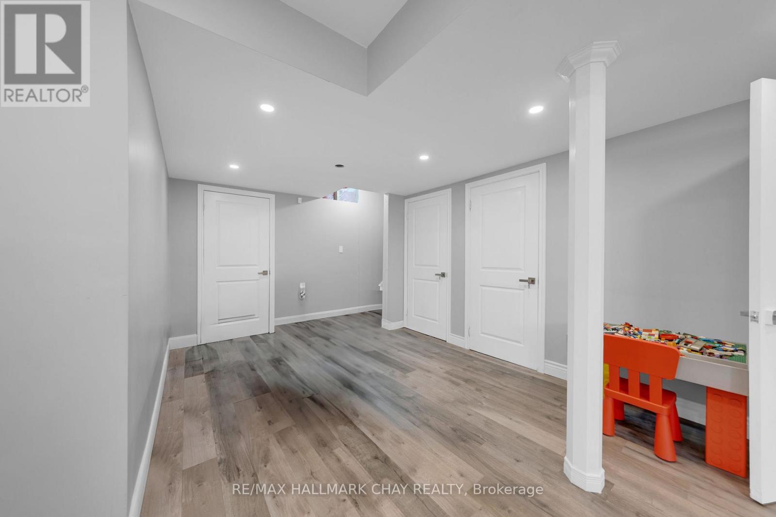 38 Sydie Lane, New Tecumseth, Ontario  L0G 1W0 - Photo 39 - N12439635