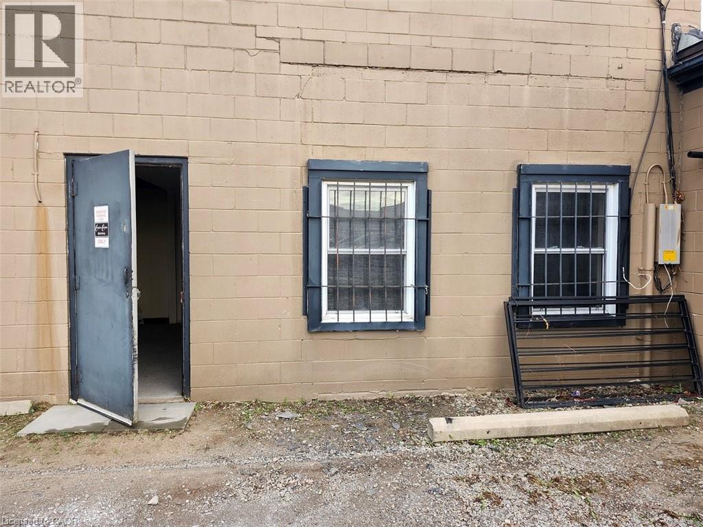 1 Hiscott Street, St. Catharines, Ontario  L2R 1E1 - Photo 13 - 40789155