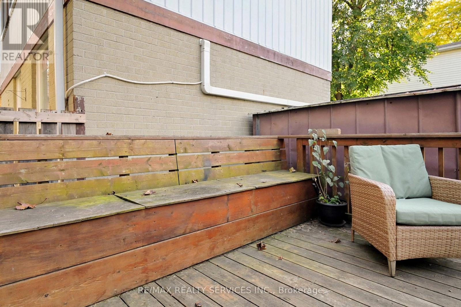 2 Hector Court, Brampton, Ontario  L6S 1P1 - Photo 34 - W12485022