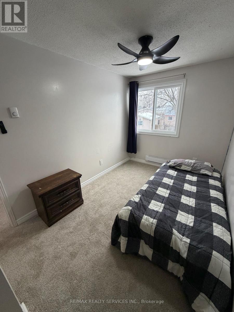 2 Hector Court, Brampton, Ontario  L6S 1P1 - Photo 32 - W12485022