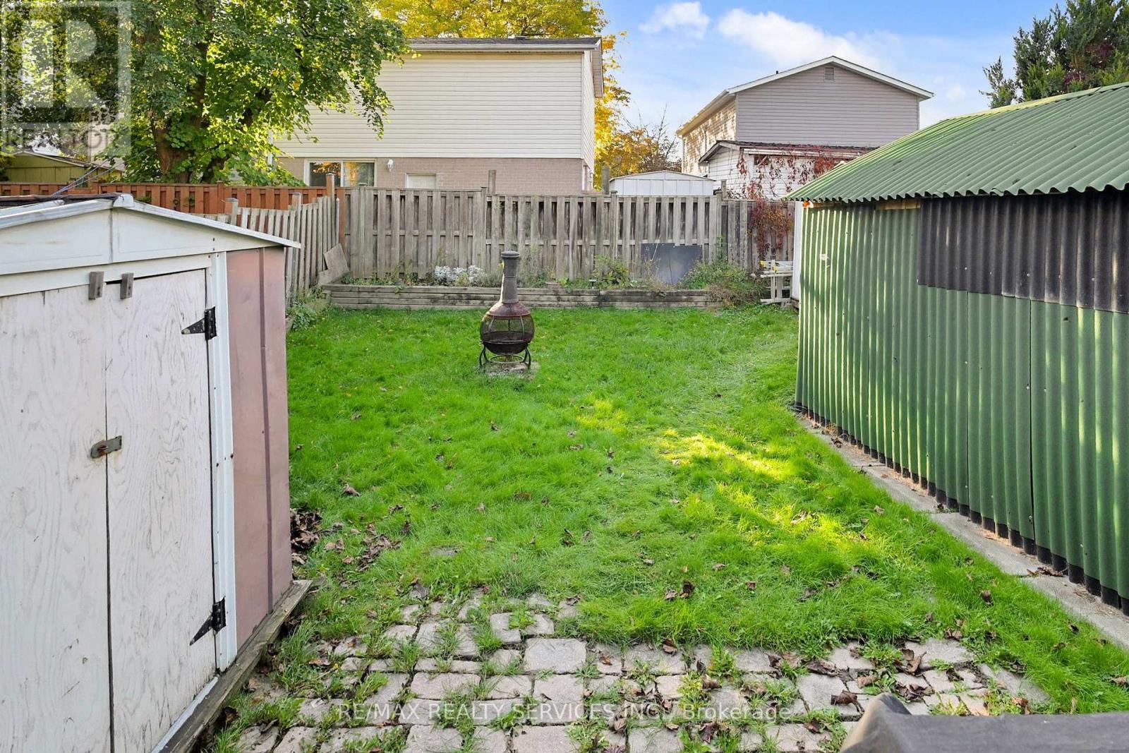 2 Hector Court, Brampton, Ontario  L6S 1P1 - Photo 39 - W12485022