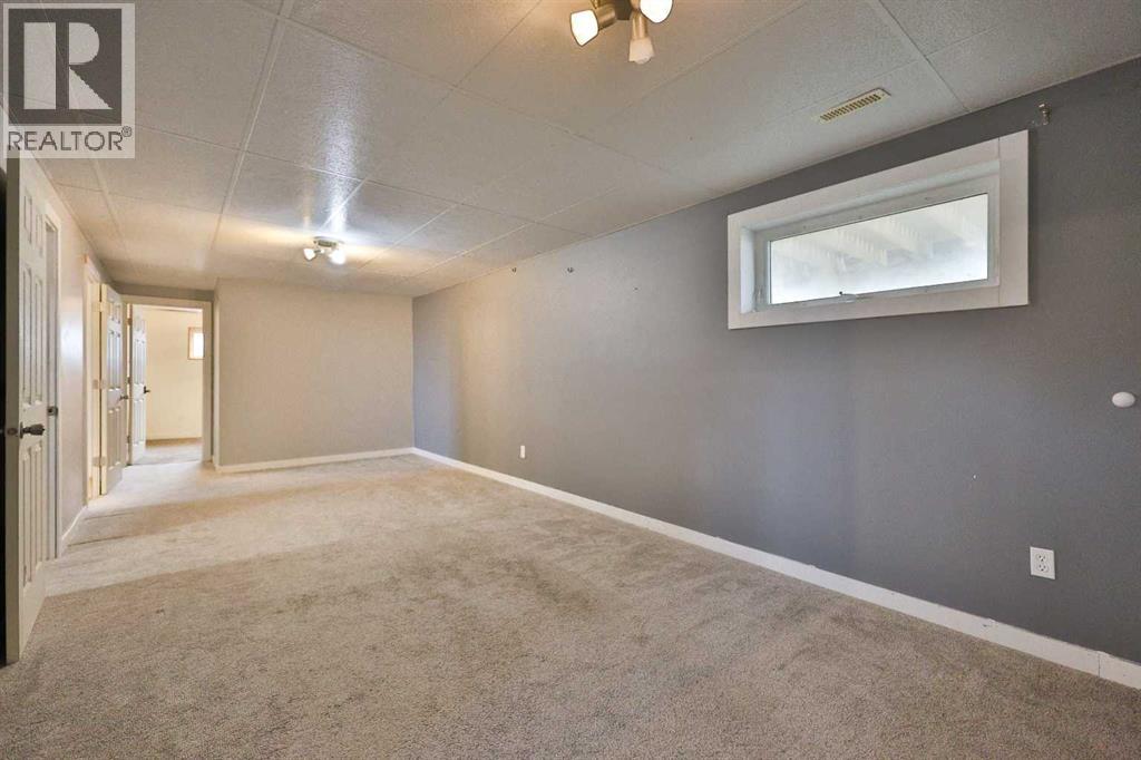 281 N 300 W, Raymond, Alberta  T0K 2S0 - Photo 21 - A2261381