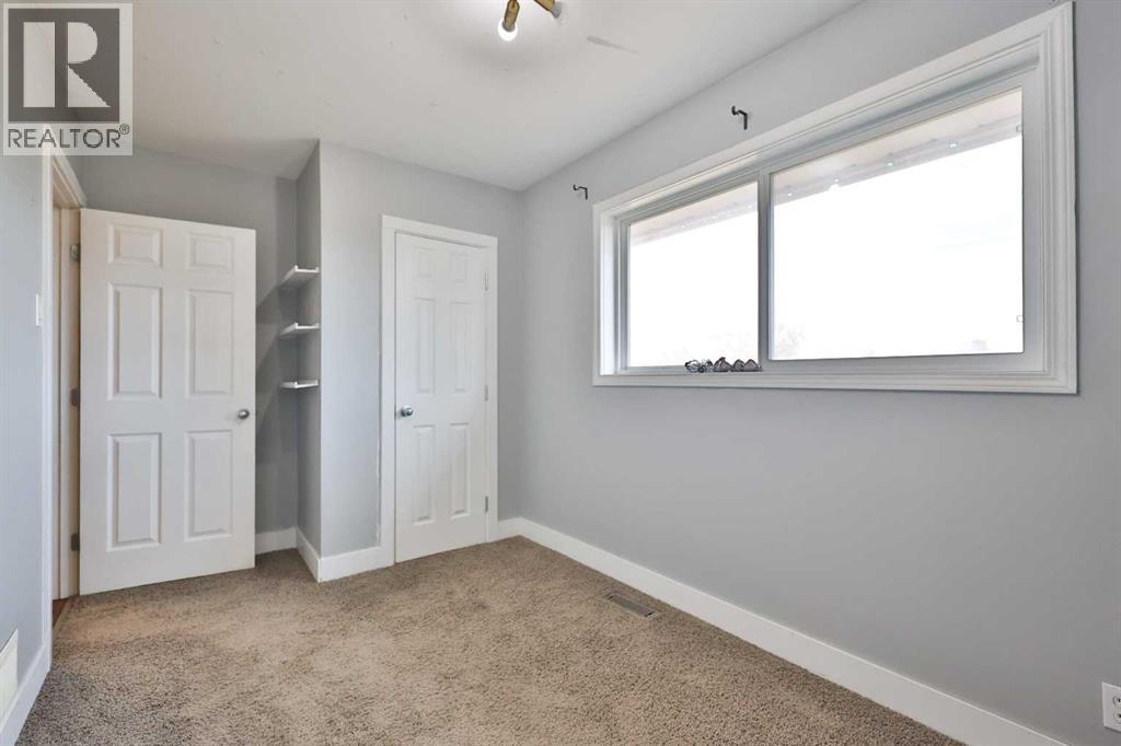 281 N 300 W, Raymond, Alberta  T0K 2S0 - Photo 20 - A2261381