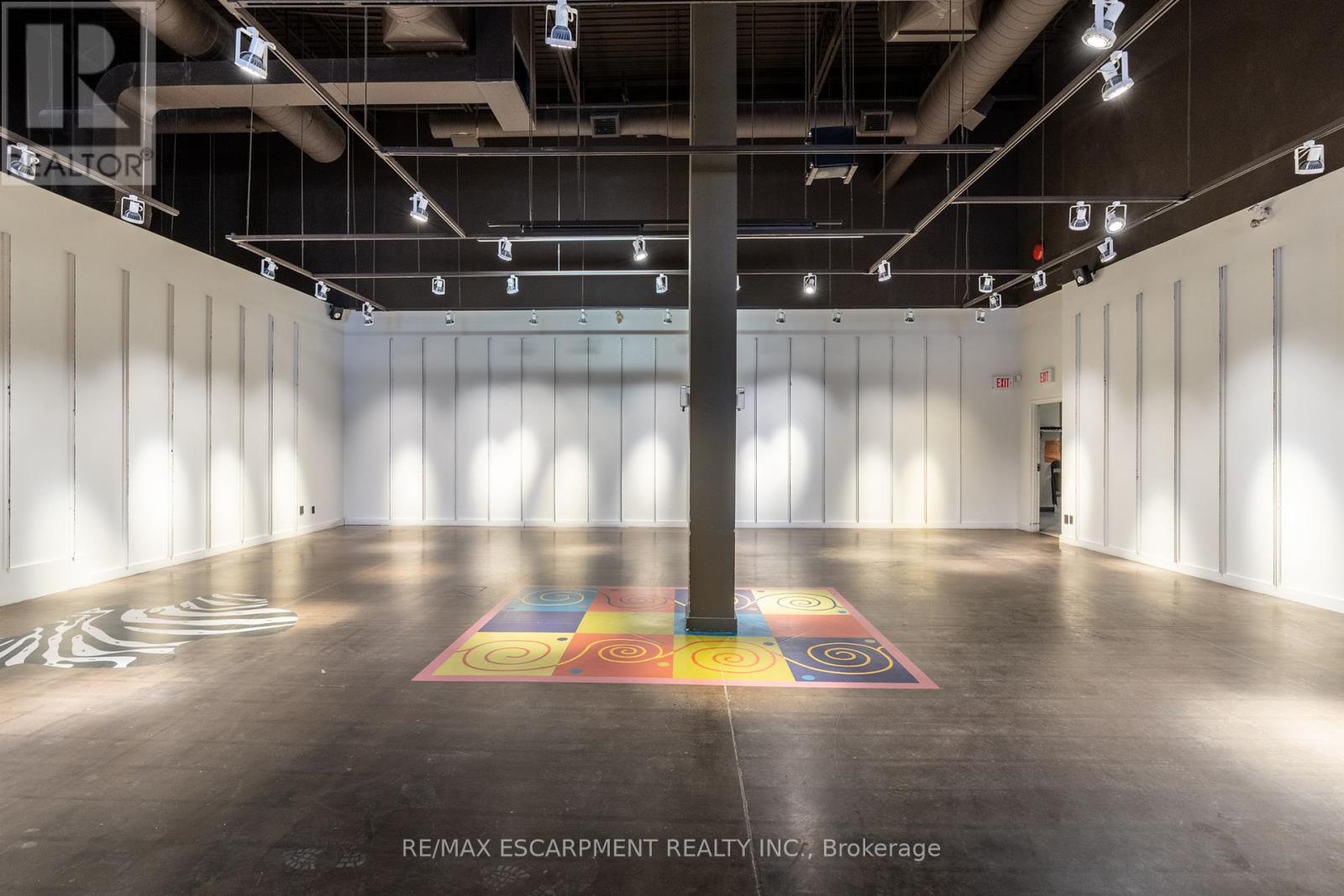 B17 - 7500 Lundy's Lane Road, Niagara Falls, Ontario  L2H 1G8 - Photo 10 - X12590132