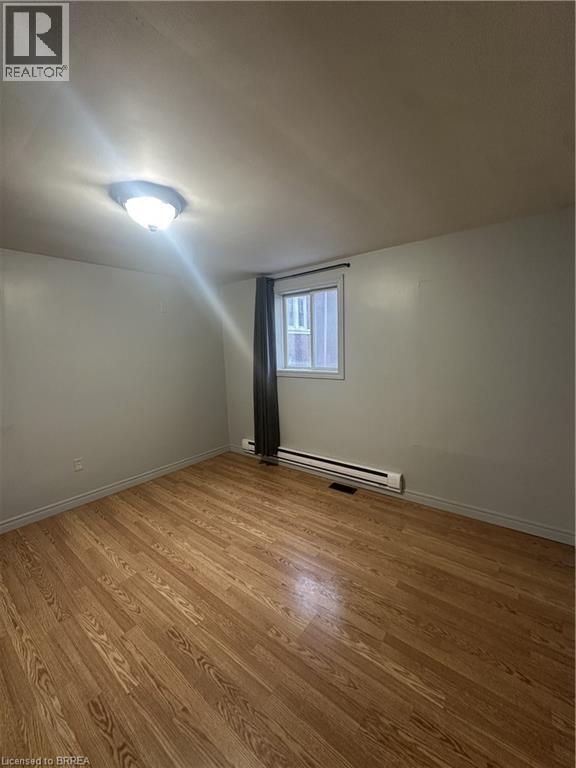 113 Brant Avenue Unit# 1, Brantford, Ontario  N3T 3H4 - Photo 11 - 40791573