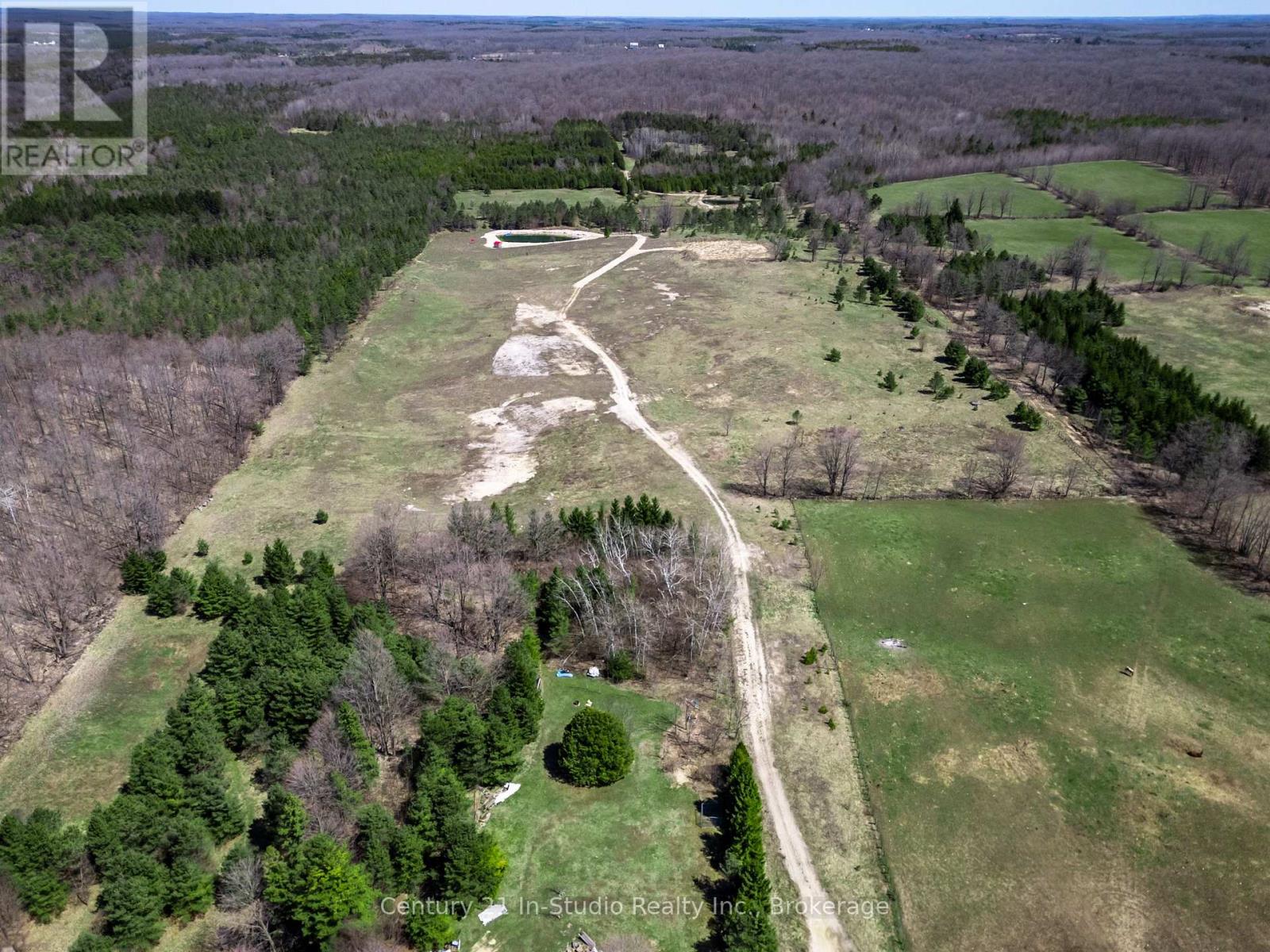 395594 Concession Road 2, Chatsworth, Ontario  N0H 2V0 - Photo 5 - X12487691