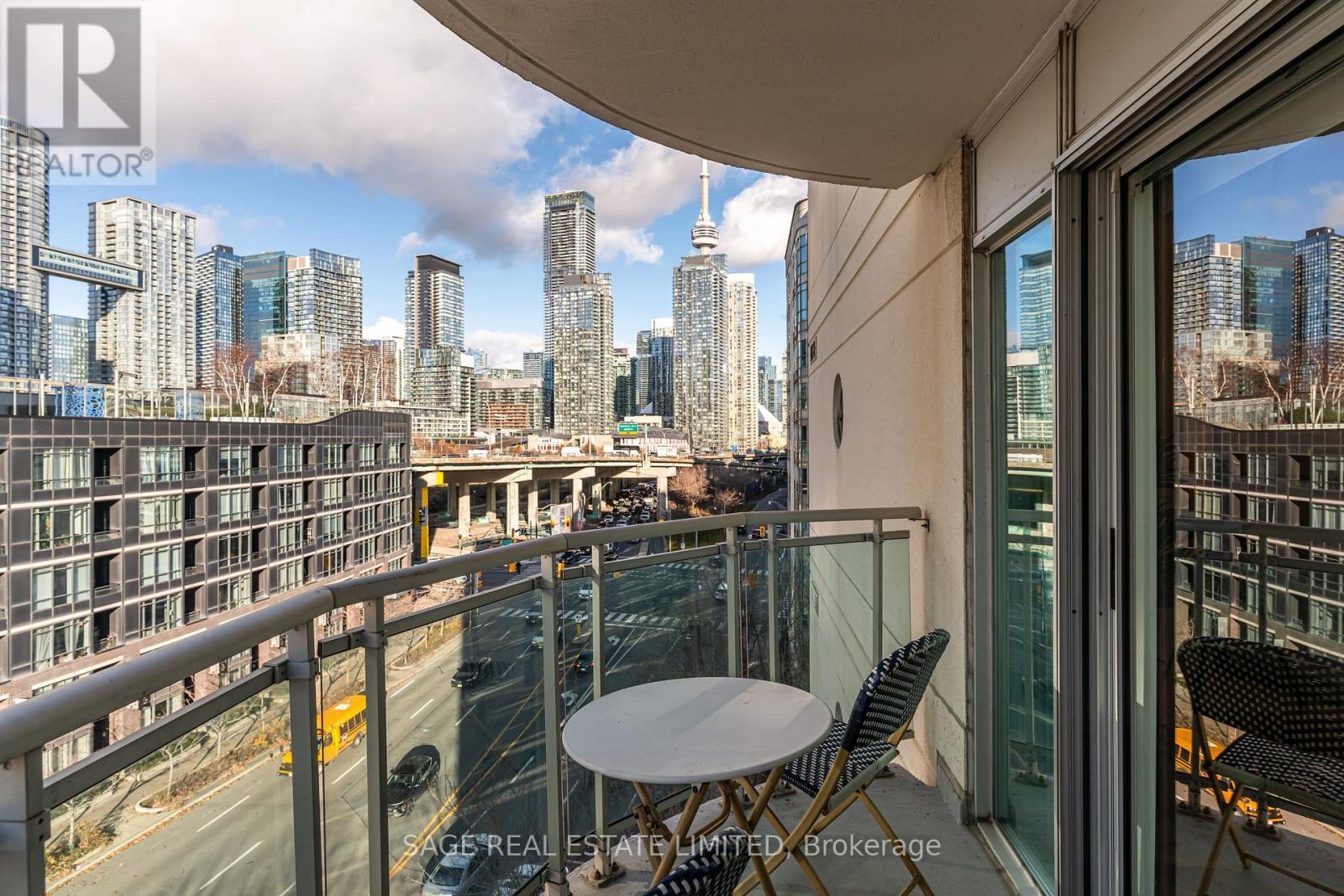 819 - 600 Queens Quay W, Toronto, Ontario M5V 3M3 - Photo 15 - C12593190