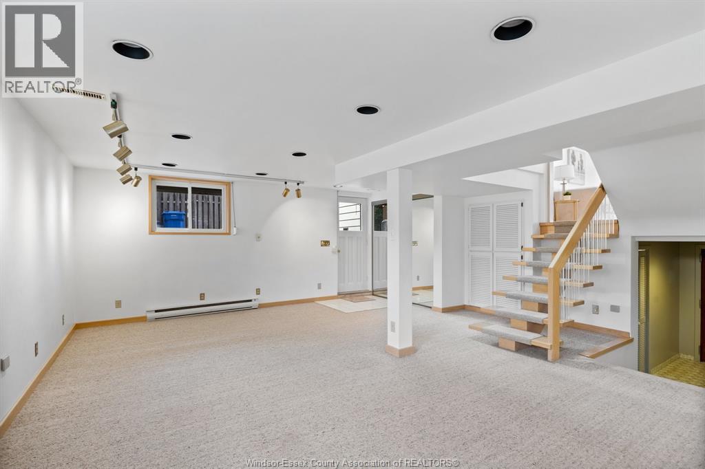 9431 Ashland Drive, Windsor, Ontario N8R 1V3 - Photo 18 - 25030936