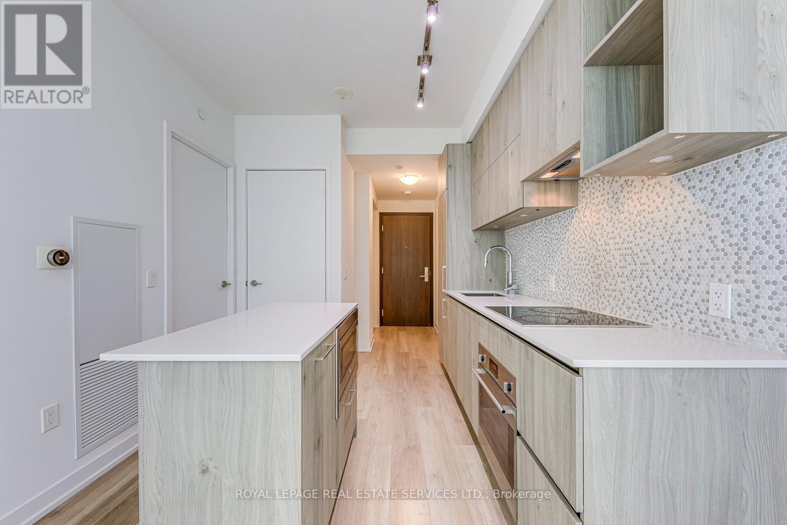 3903 - 1 Yorkville Avenue, Toronto, Ontario M4W 0B1 - Photo 13 - C12168245