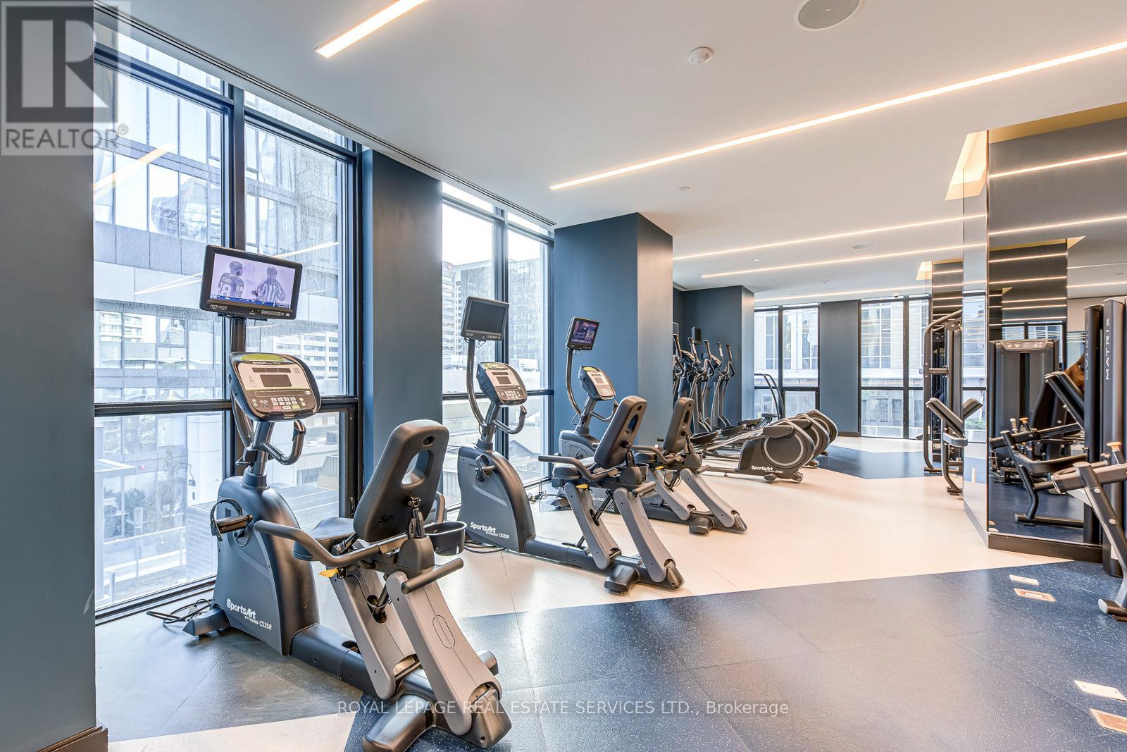 3903 - 1 Yorkville Avenue, Toronto, Ontario M4W 0B1 - Photo 33 - C12168245