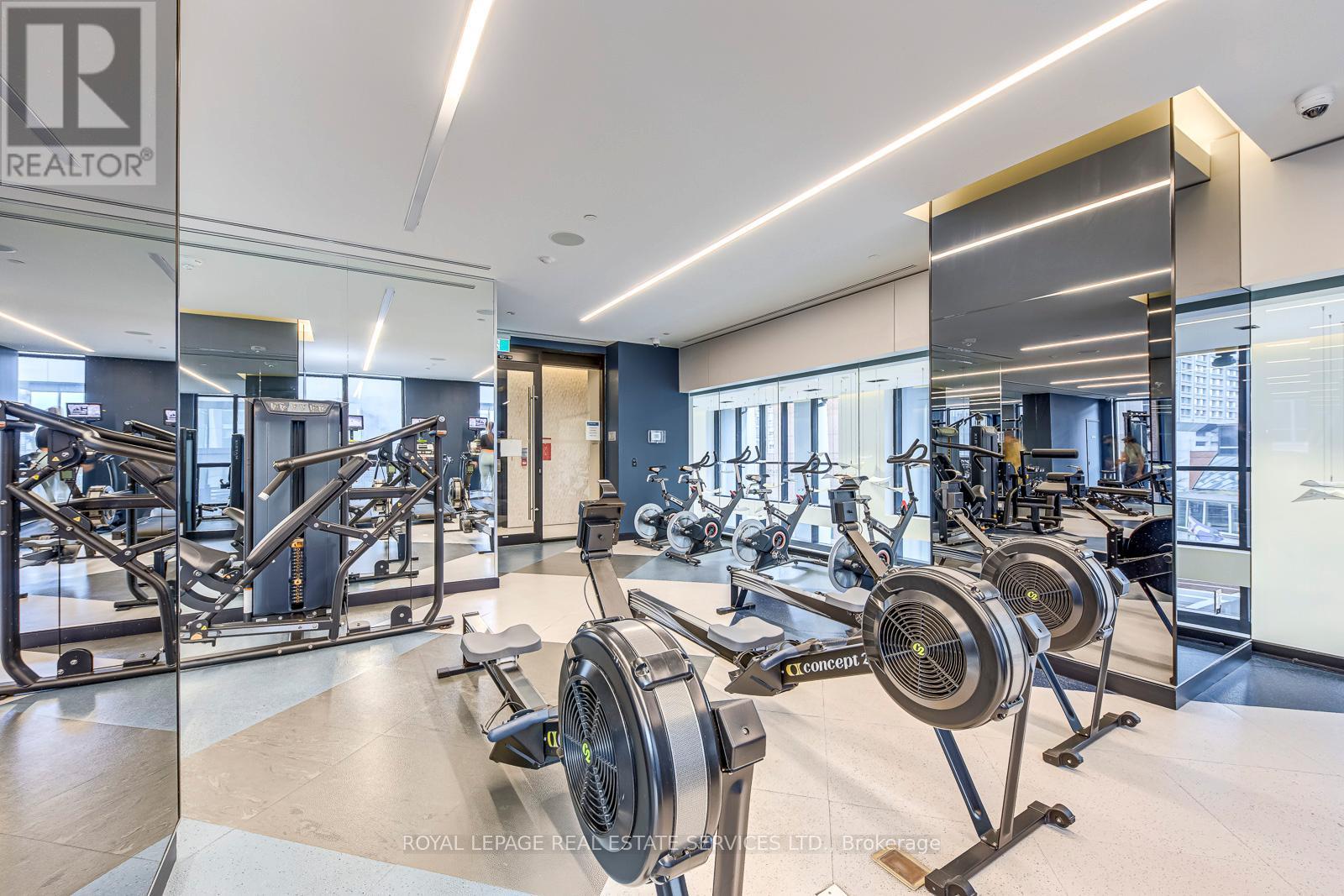 3903 - 1 Yorkville Avenue, Toronto, Ontario M4W 0B1 - Photo 32 - C12168245