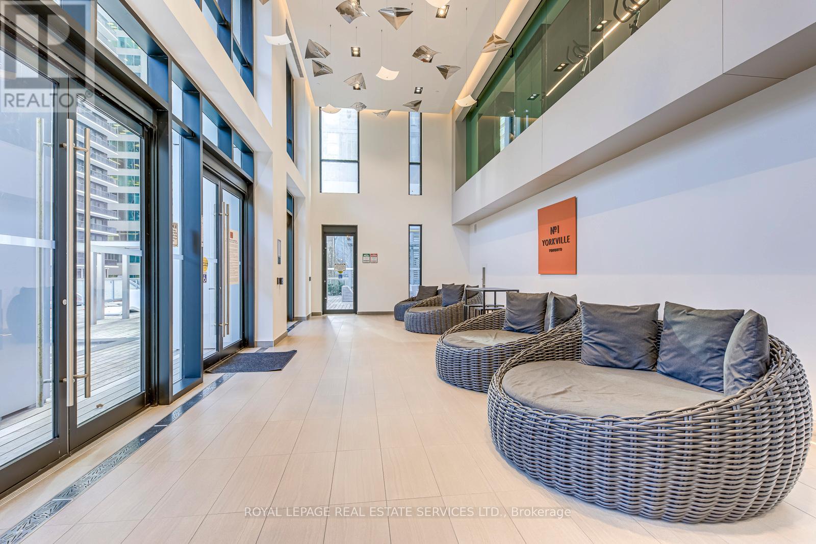 3903 - 1 Yorkville Avenue, Toronto, Ontario M4W 0B1 - Photo 41 - C12168245