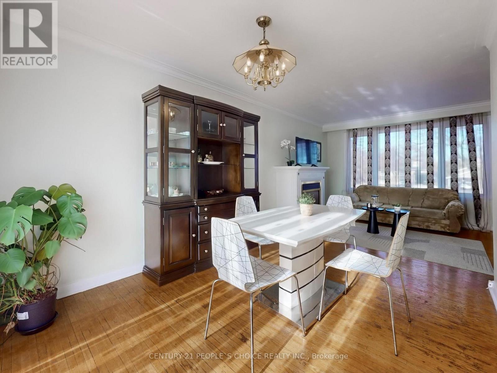 35 Westhumber Boulevard, Toronto (West Humber-Clairville), Ontario  M9W 3M5 - Photo 12 - W12591298