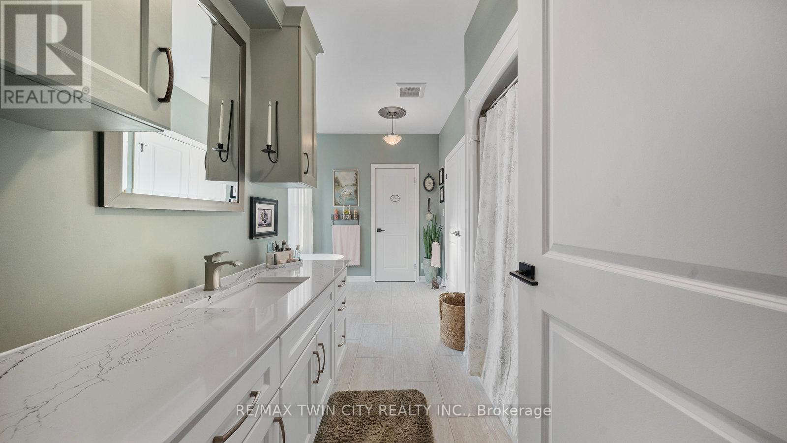 116 Eagle Avenue, Brantford, Ontario  N3S 1Z5 - Photo 12 - X12569860