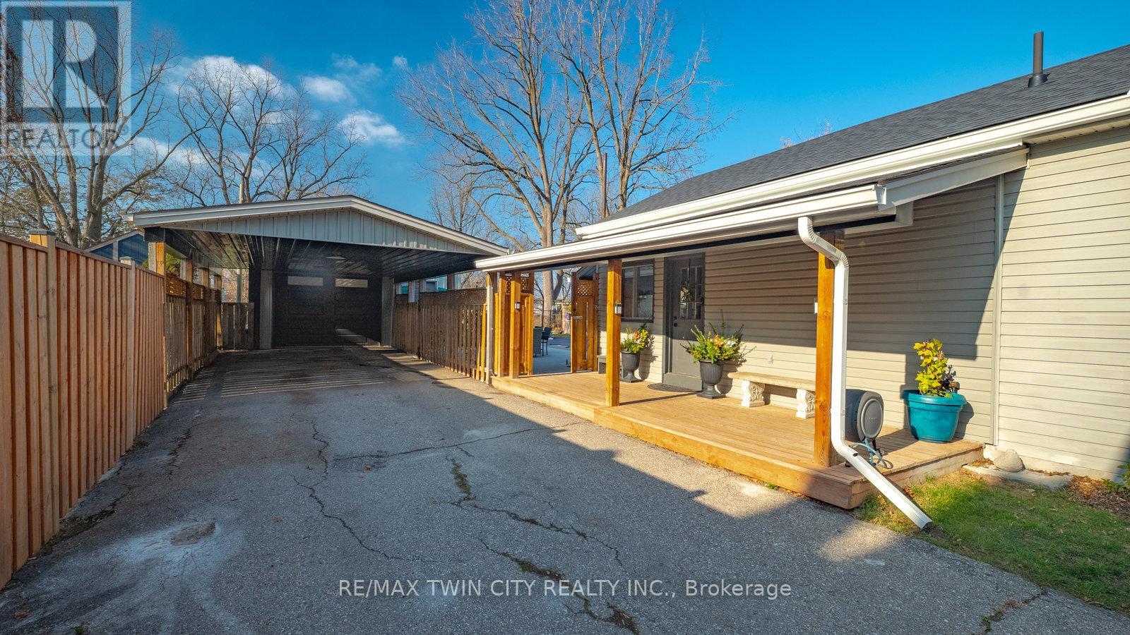 116 Eagle Avenue, Brantford, Ontario  N3S 1Z5 - Photo 7 - X12569860