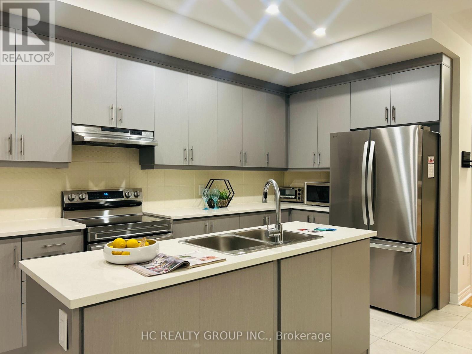 112 Robert Eaton Avenue, Markham, Ontario L3S 0G1 - Photo 6 - N12593194