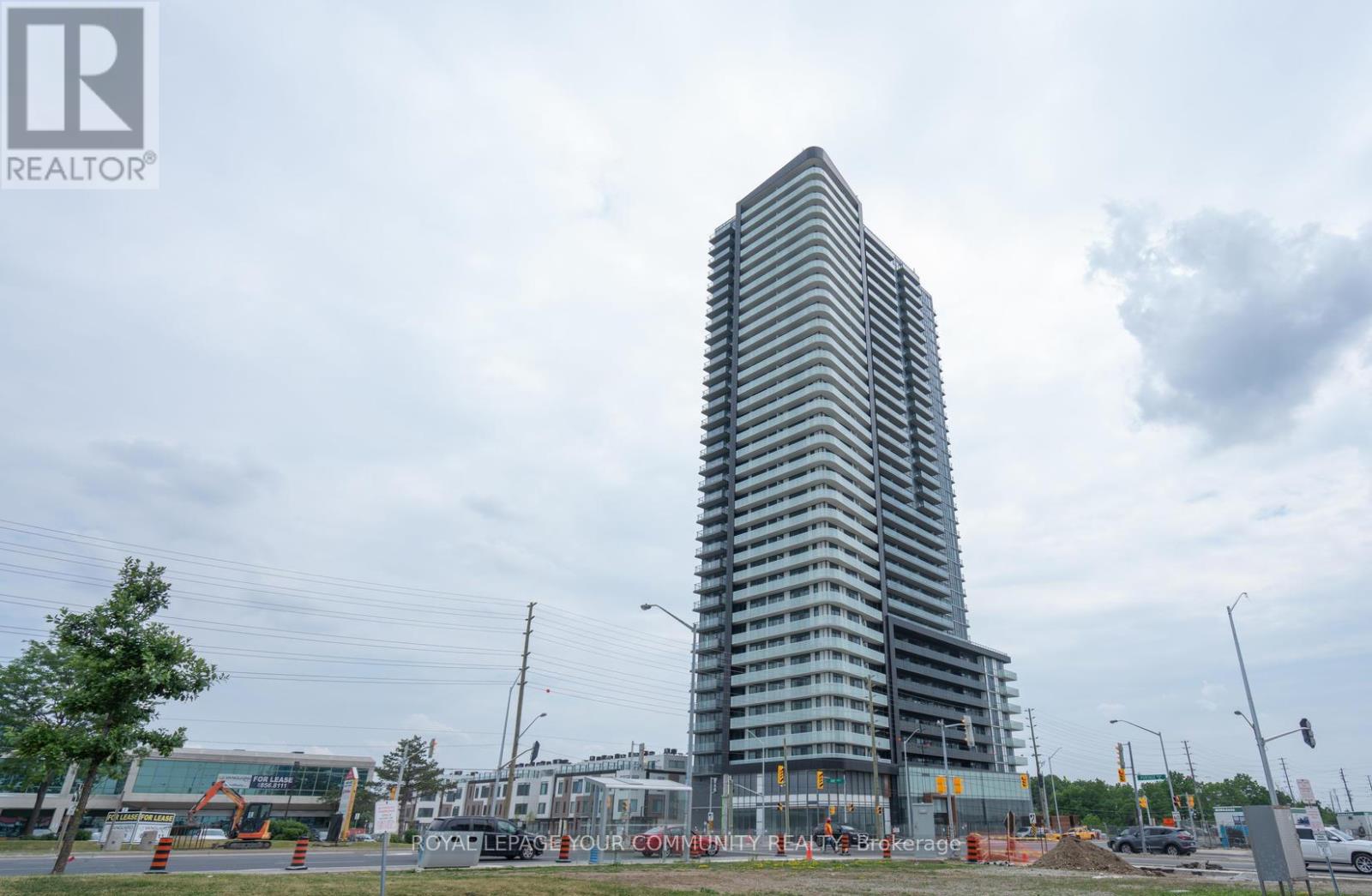 2310 - 7895 JANE STREET, Vaughan, Ontario
